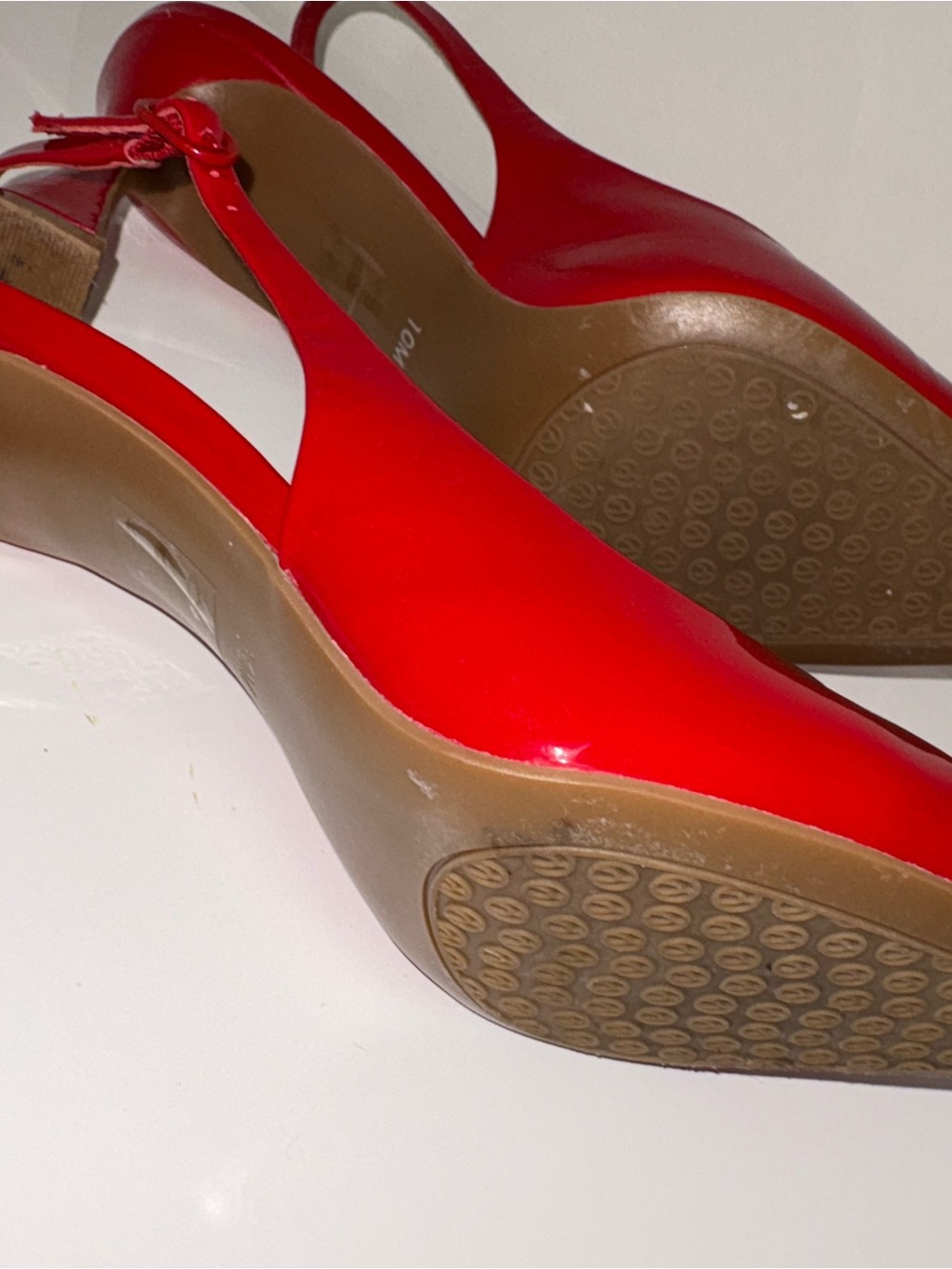 Wishbone Red Patent Slingback Pointed-Toe Heels - Picture 4 of 4